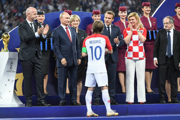 色表现无疑 色表现无疑