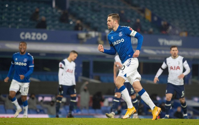 球市場的蓬 球市場的蓬